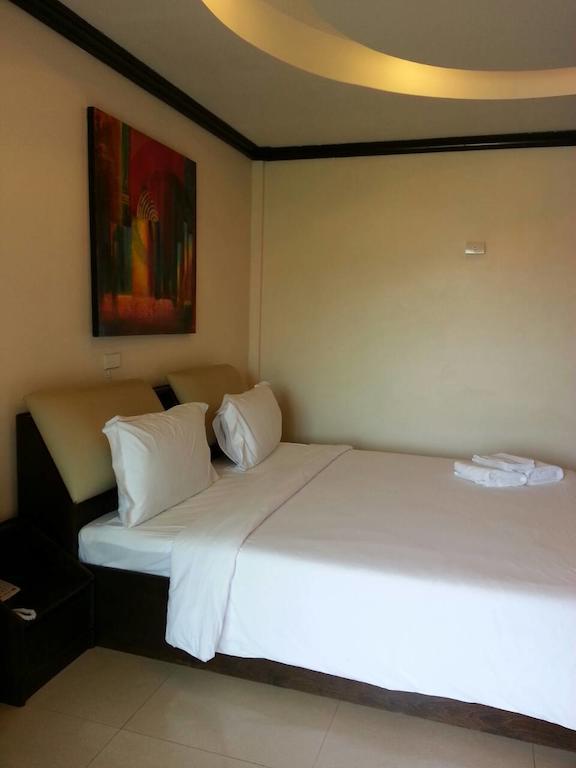 Safe House Hostel Patong Szoba fotó